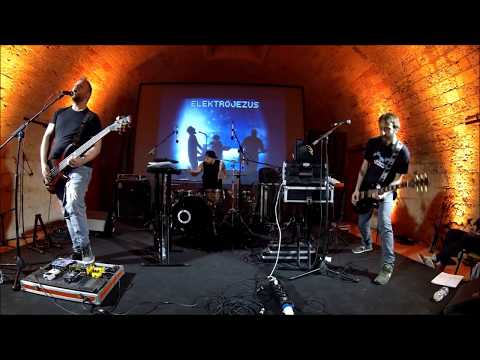 Elektrojezus - Like You - live claxon fest