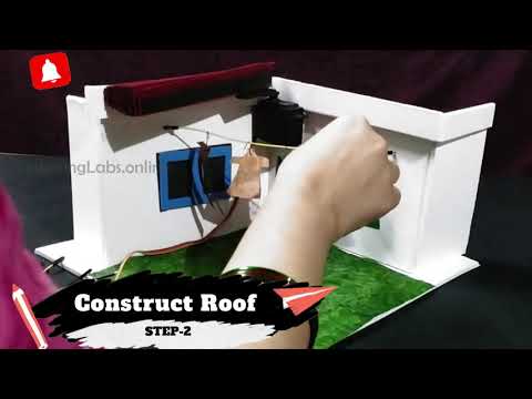 Automatic roof control on detecting rain