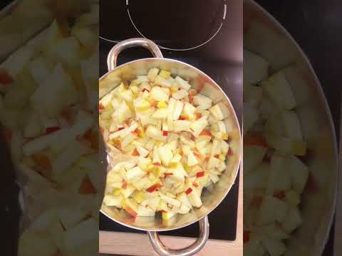 Schmeiße niemals deine Äpfel weg!! Ganz einfach Apfelmus kochen.