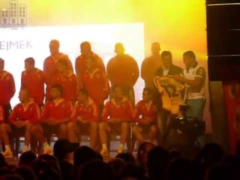 Jubileuszowa prezentacja Korony Kielce przed sezonem 2013/2014 na Rynku 16.07.2013