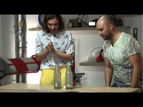 ZB 23ser - Kā iemānīt olu pudelē un nokrāsot košas olas