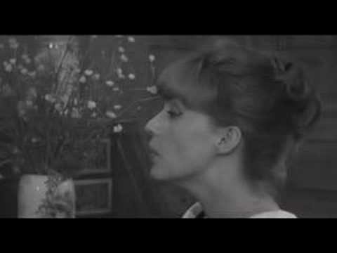 Jeanne Moreau-Le Tourbillon De La Vie (in Jules et Jim)