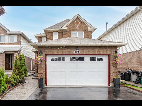 69 Wooliston Crescent, Brampton Home - Real Estate Properties