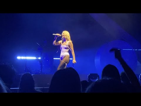Lorde - Precious Metals (8/25/22, Solar Power Tour @ Mohegan Sun Arena)