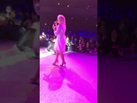 Roberta America e Daniele De Martino live