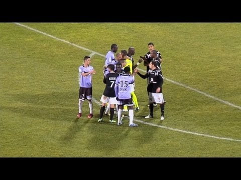 FC Istres - Angers SCO (0-0) - Le résumé (FCIOP - SCO) / 2012-13