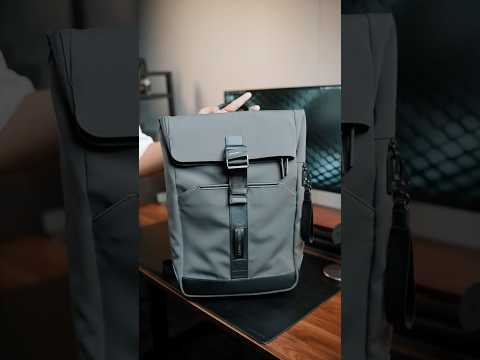 Perfect Tech Backpack? Nayo Smart Herman Pro Roll-Top @nayosmartofficial  #shorts #ytshorts #tech