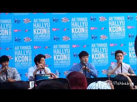 [fancam]130824 2AM KCON FANSIGNING