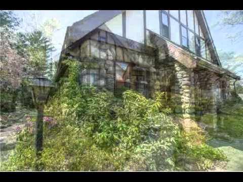 75 Brook St, Wellesley, MA - Listed by Lynn Donahue, Lynn Donahue