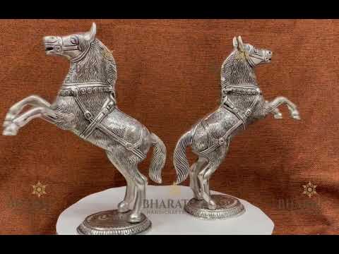 Metal Oxidized Horse