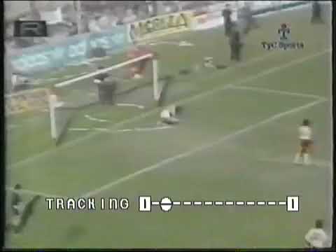 Video — Penal atajado vs Huracán