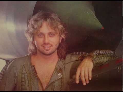 Dalibor Janda - She's A Dream (Take Them To Mars)