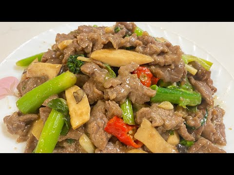 Stir Fry Beef With Mini Broccoli And King Oyster Mushroom