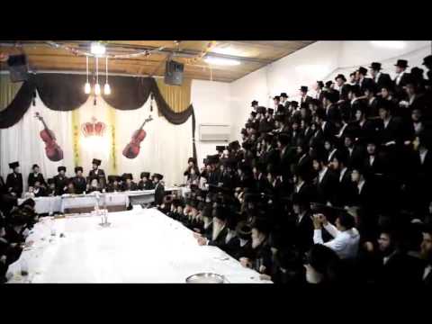 Simchas Beis Hashoeva With Kretchnif Rebbe - Sukkos 5776