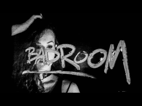 Video thumbnail for LA Badroom