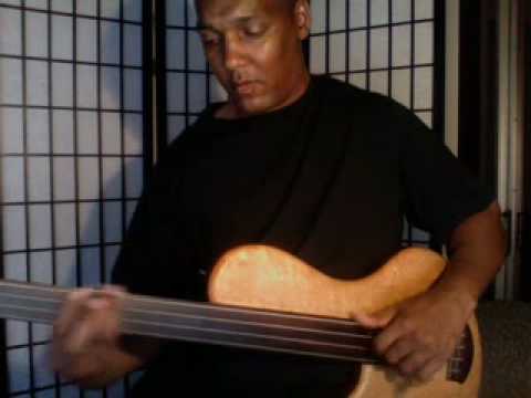 FRETLESS BASS HARMONICS