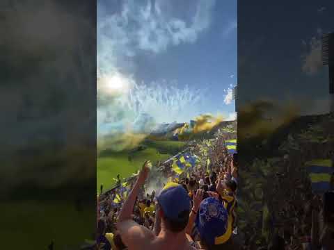 "EMOCIONANTE RECIBIMIENTO ROSARIO CENTRAL EN 8VOS DE FINAL VS ESTUDIANTES LP LPF" Barra: Los Guerreros &bull; Club: Rosario Central