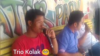 Download lagu Aku Tak Rela & Aku Ingin Cinta Yang Nyata, By Trio Elexis (Sepenggal lagu)-Cover Video Trio Kolak mp3