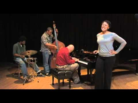 Vocal Jazz Online: The Blues: Centerpiece sung by Lenora Zenzalai Helm