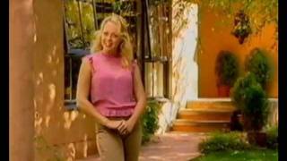 preview picture of video 'Adelaide Hills Country Cottages Ch7 The Great Outdoors 2002'