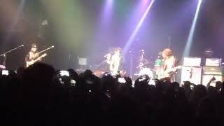 Rumble In The Jungle/ Let The Music Do The Talking