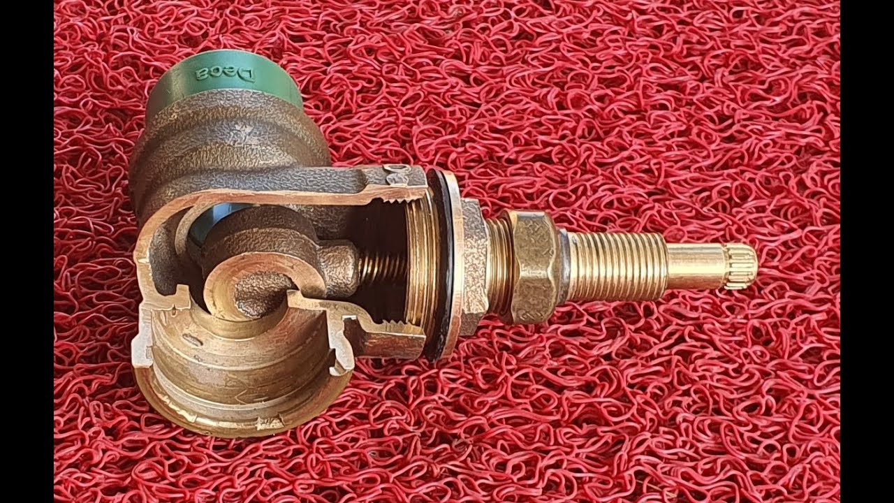 Dicas de Manutenção no Registro de Gaveta da Deca com Janela de Inspeção.