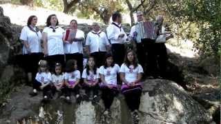 preview picture of video 'Grupo Coral e Instrumental Flores do Monfurado( Escoural)'