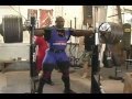 Ronnie Coleman doing Squats with 800 Pounds