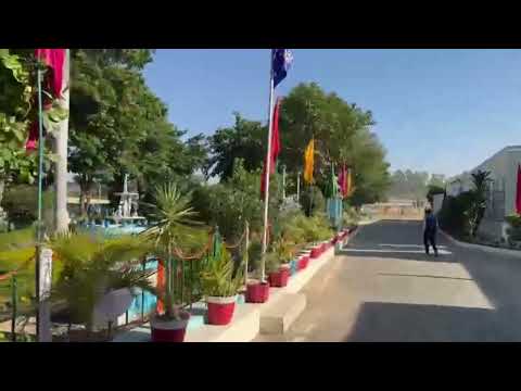 स्कूल परिसर