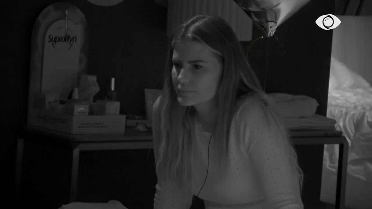 Je shumë i qetë, çfarë po bën/ Valbona bisedon me Aldon