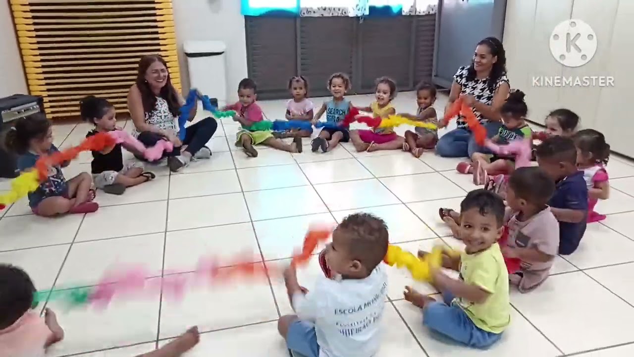 Aula de música na educação infantil