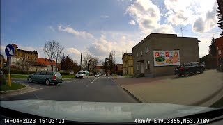 Das Auto wymusza pierwszeństwo