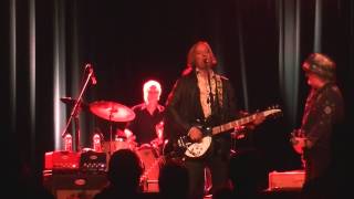 Peter Buck-Monkey Mask live in Milwaukee, WI 2-20-14