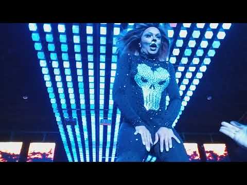 DANGER SHOW TIME.  PYETRAH HAAS.