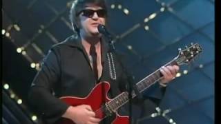 Gerry Grant As Roy Orbison   Oh Pretty Women   Live 1994 Low
