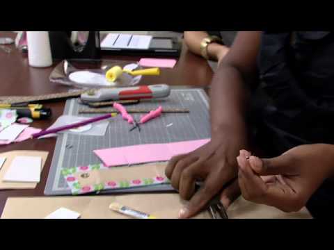 Mulher.com 22/05/2014 -  Porta Niquel cartonagem por Marcia Regina