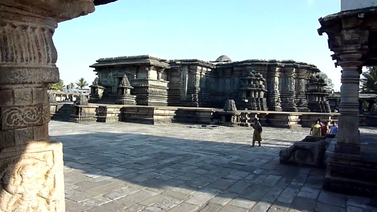 Belur-Outer-Mandapam-1.MTS
