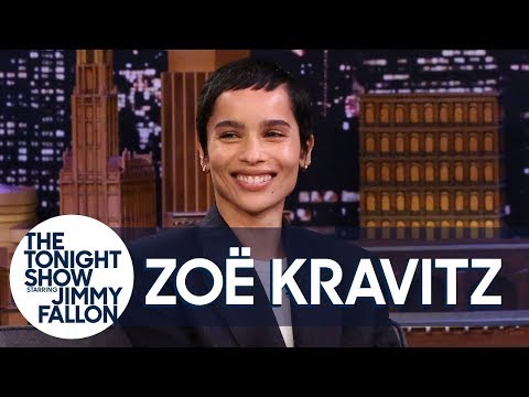 ゾエ・クラヴィッツ、彼女を泣かせた結婚式のスピーチ、キャットウーマンであることについて (Zoë Kravitz on the Wedding Speech that Made Her Cry, Being Catwoman)