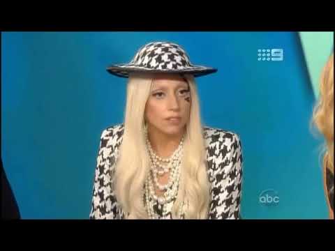 Lady Gaga talks about Amy Winehouse and drug addiction (2011)