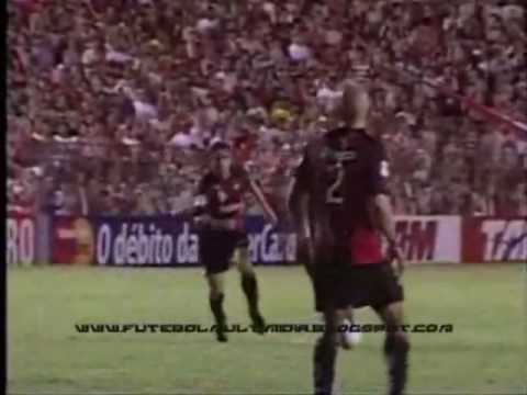 Náutico 3x0 Atlético-PR Derley faz o terceiro