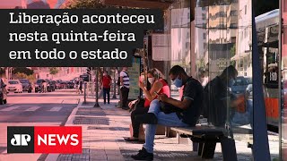 Paulistano amanhece sem exigência de máscaras