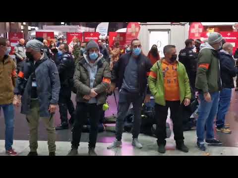 💯  Krasse Schweiz ❗️❗️❗️   Plötzlich werden aus Zivilpersonen Polizisten