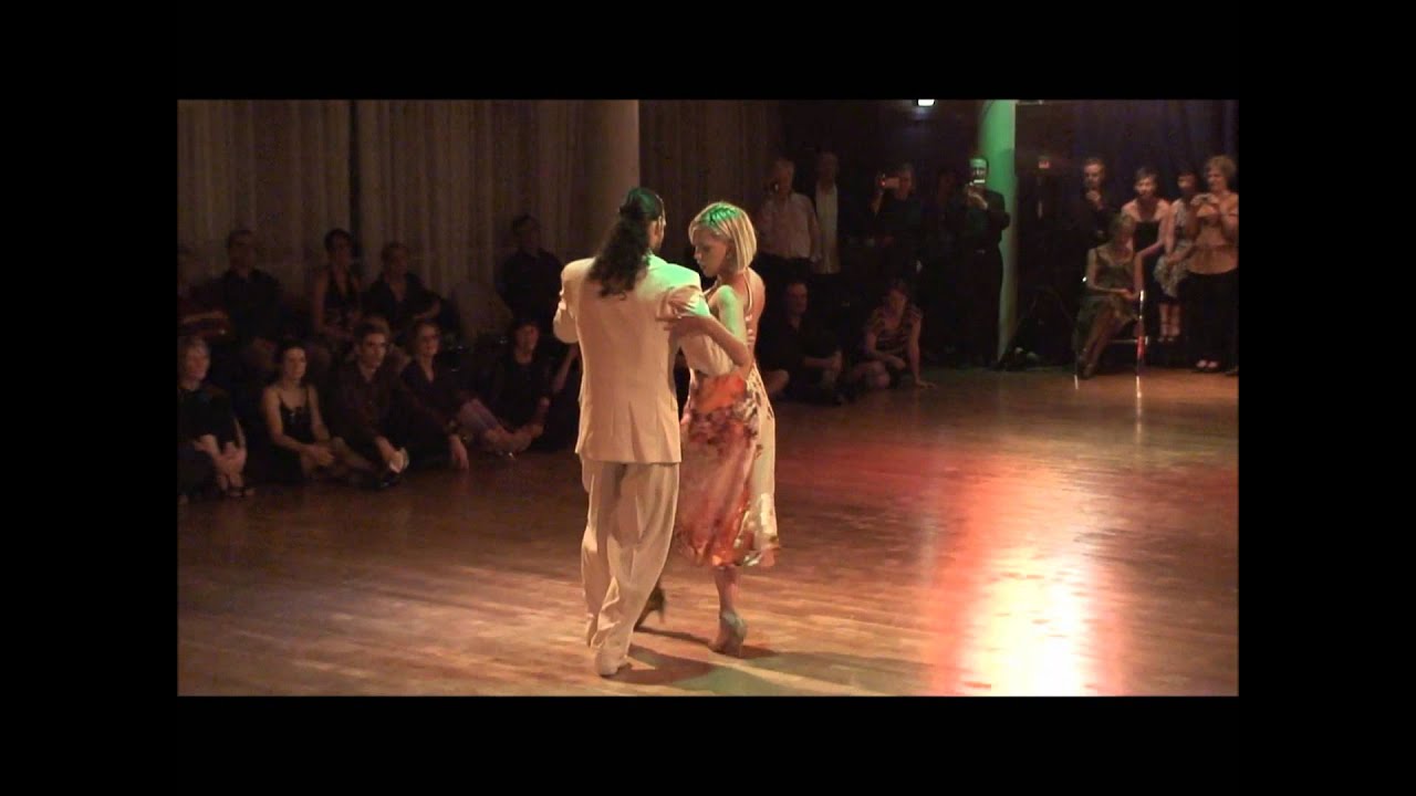 Virginia Uva y Cesar Agazzi, En esta tarde gris