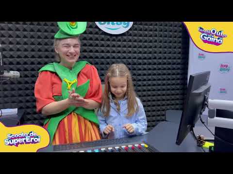 Camelia Sirghi at Itsy Bitsy Superhero School - Learn the chicken egg