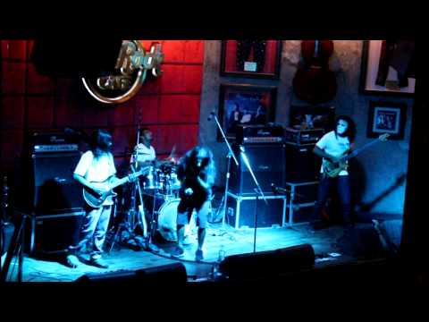 Coshish covers Lateralus by Tool at Hard Rock Cafe (Pune)