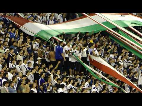 "A mi me volvió loco ser de Liniers" Barra: La Pandilla de Liniers • Club: Vélez Sarsfield