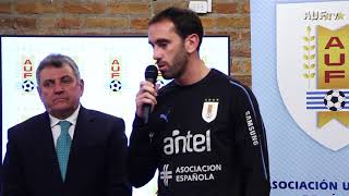 Entrega del Pabell�n Nacional a la selecci�n mayor