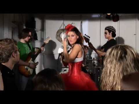 Annet Artani - Alive