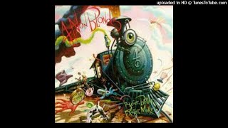 4 Non Blondes - No Place Like Home