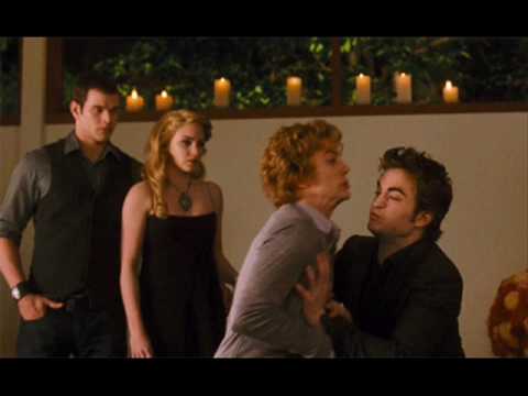 The Violet Hour ~ New Moon Soundtrack (Bella's birthday, new moon screenshots)